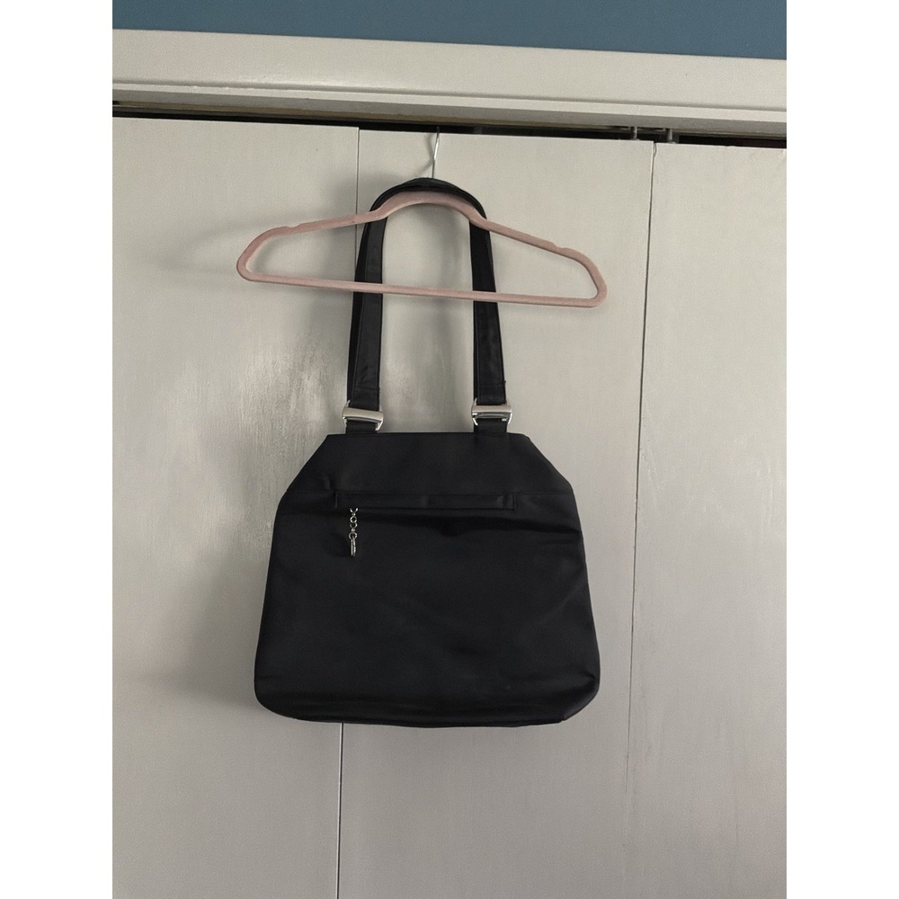 Del Mano Black Nylon Shoulder Bag 14" X 16"‎ 3interior Pockets